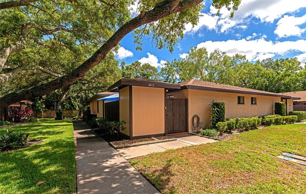 Photo of 8472 60th Street N #702, Pinellas Park, FL 33781 (MLS # A4654888)