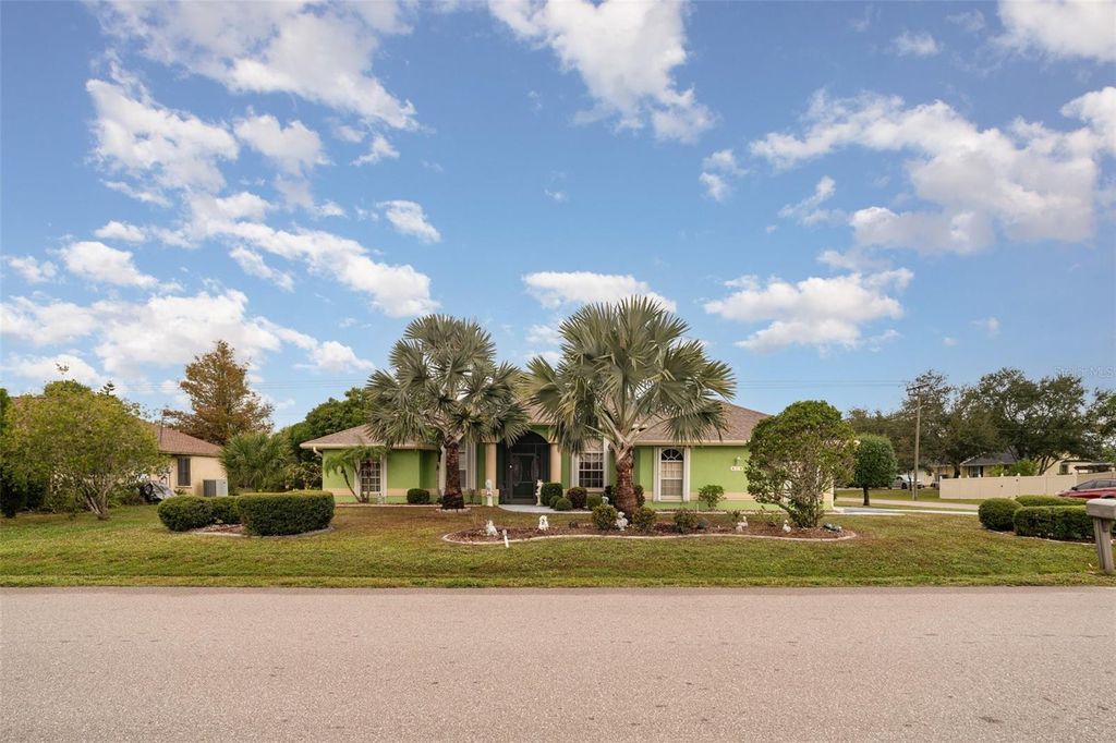 Photo of 419 Allworthy Street, Port Charlotte, FL 33954 (MLS # C7519135)