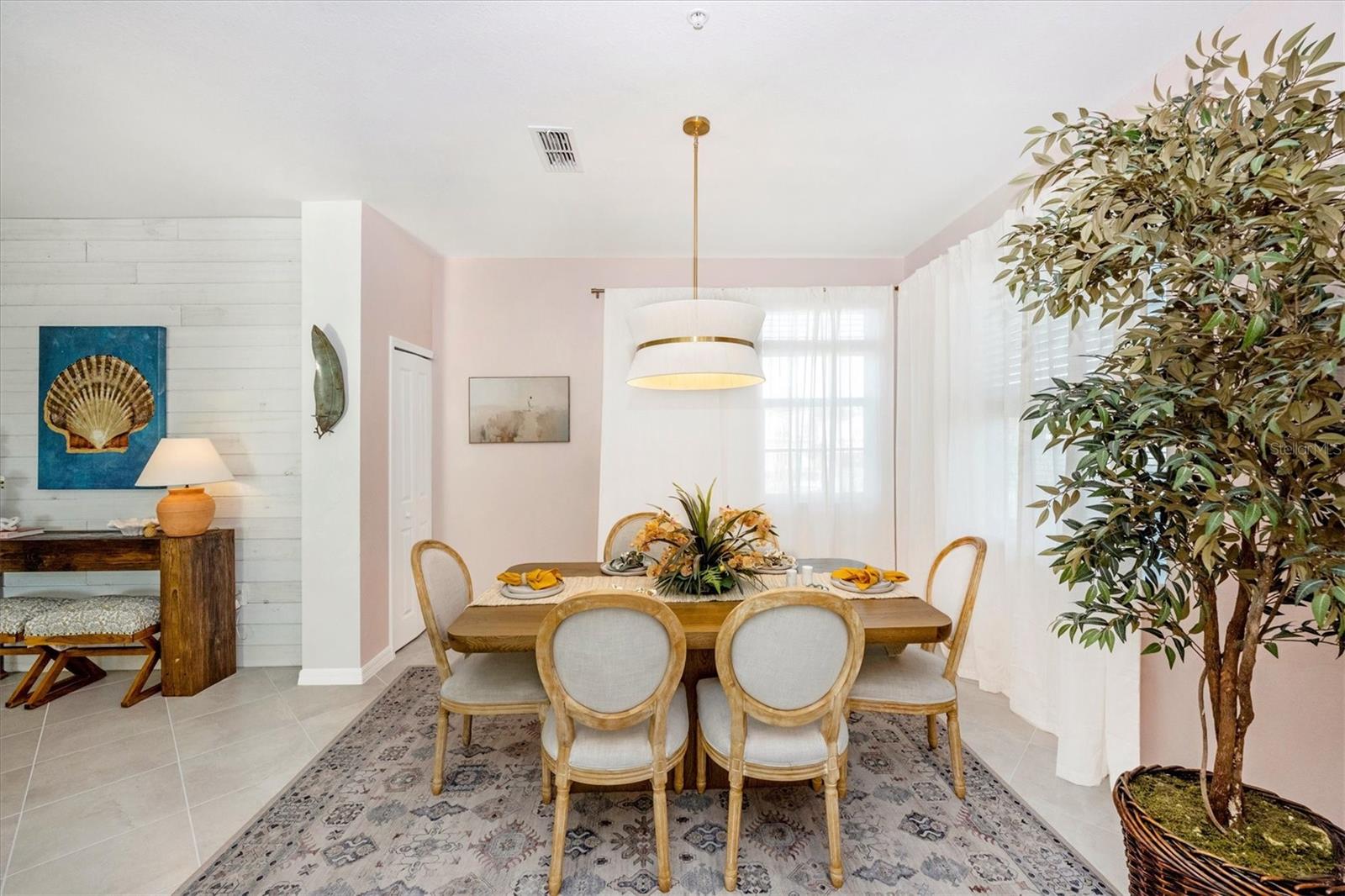 WELLEN PARK GOLF & COUNTRY CLUB - Residential Lease