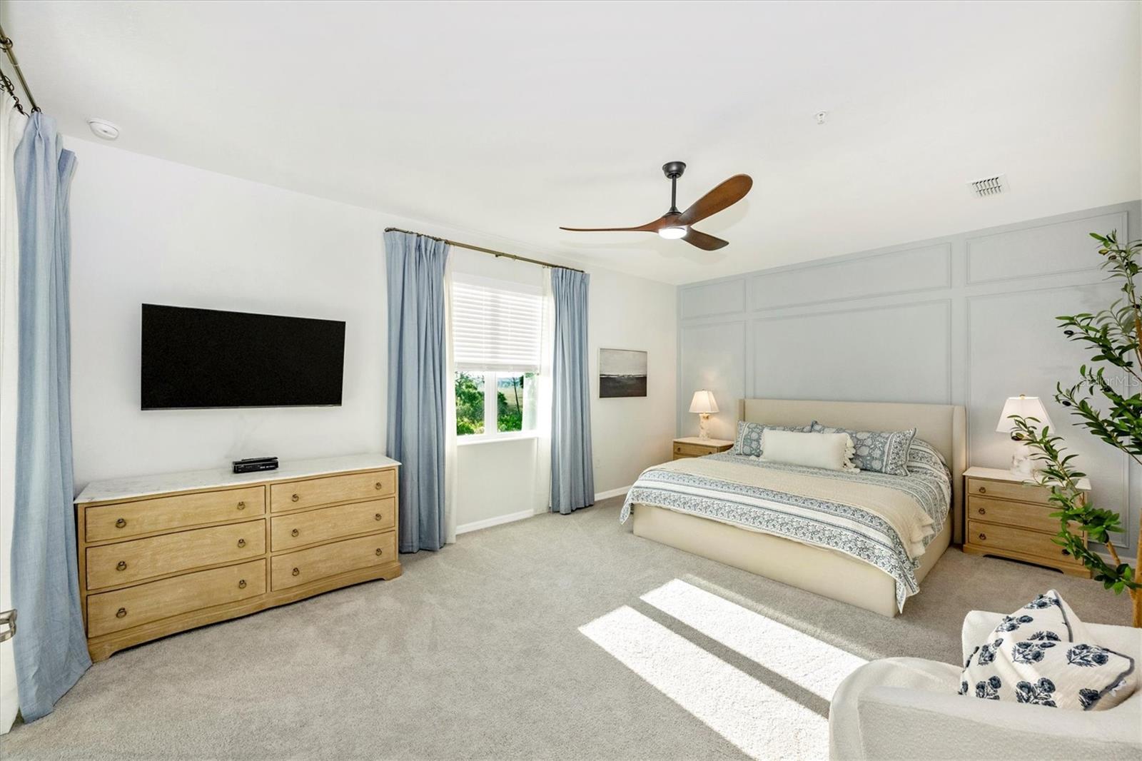 WELLEN PARK GOLF & COUNTRY CLUB - Residential Lease