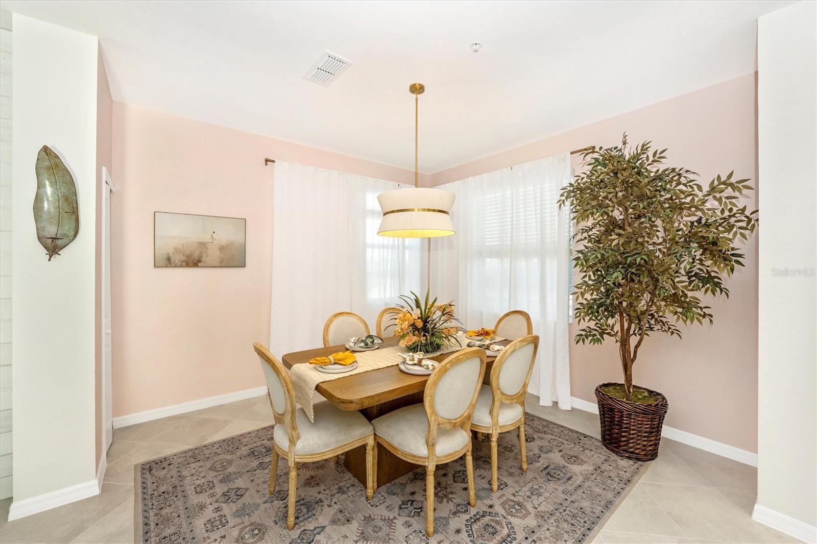 WELLEN PARK GOLF & COUNTRY CLUB - Residential Lease