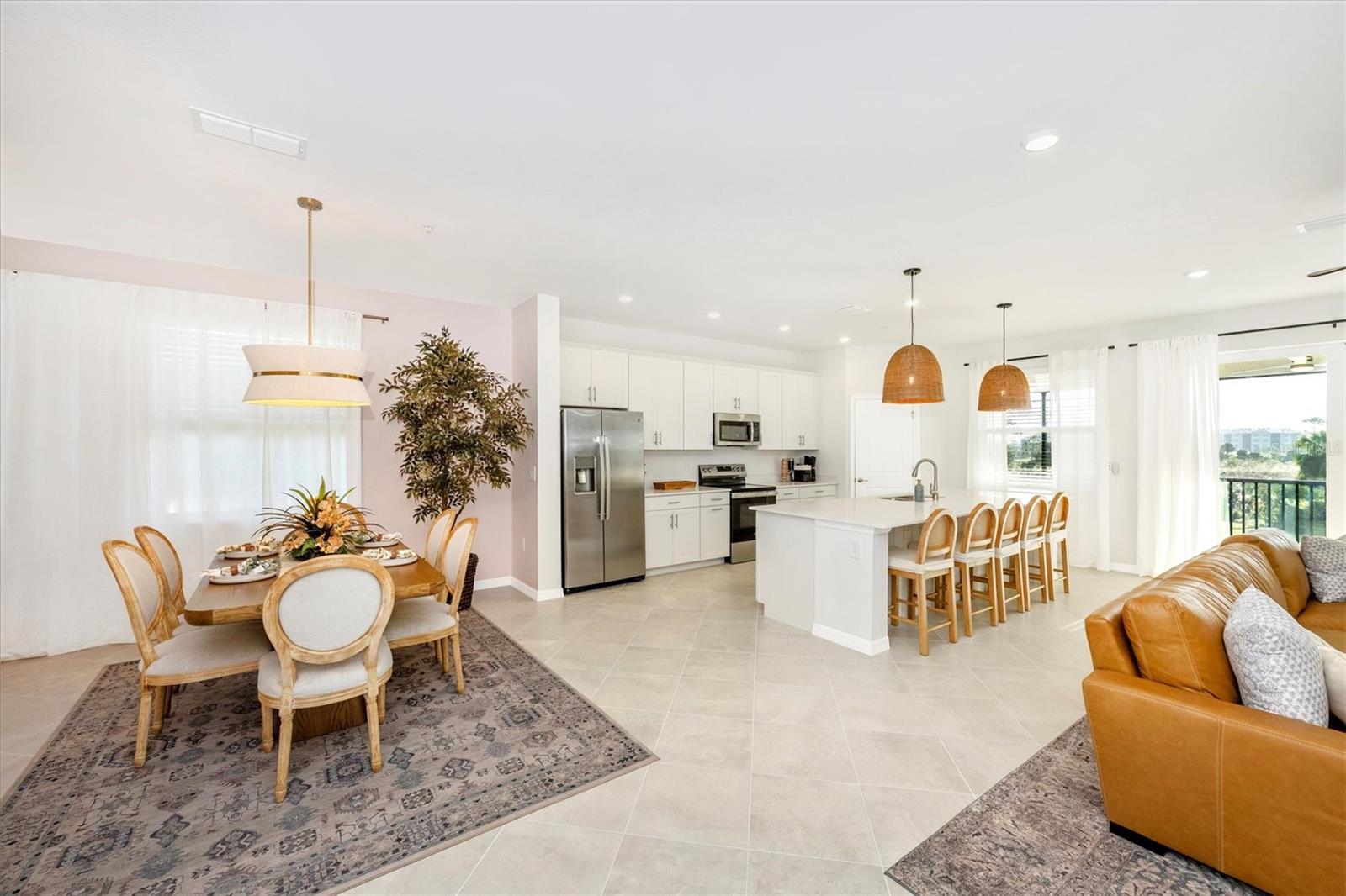 WELLEN PARK GOLF & COUNTRY CLUB - Residential Lease