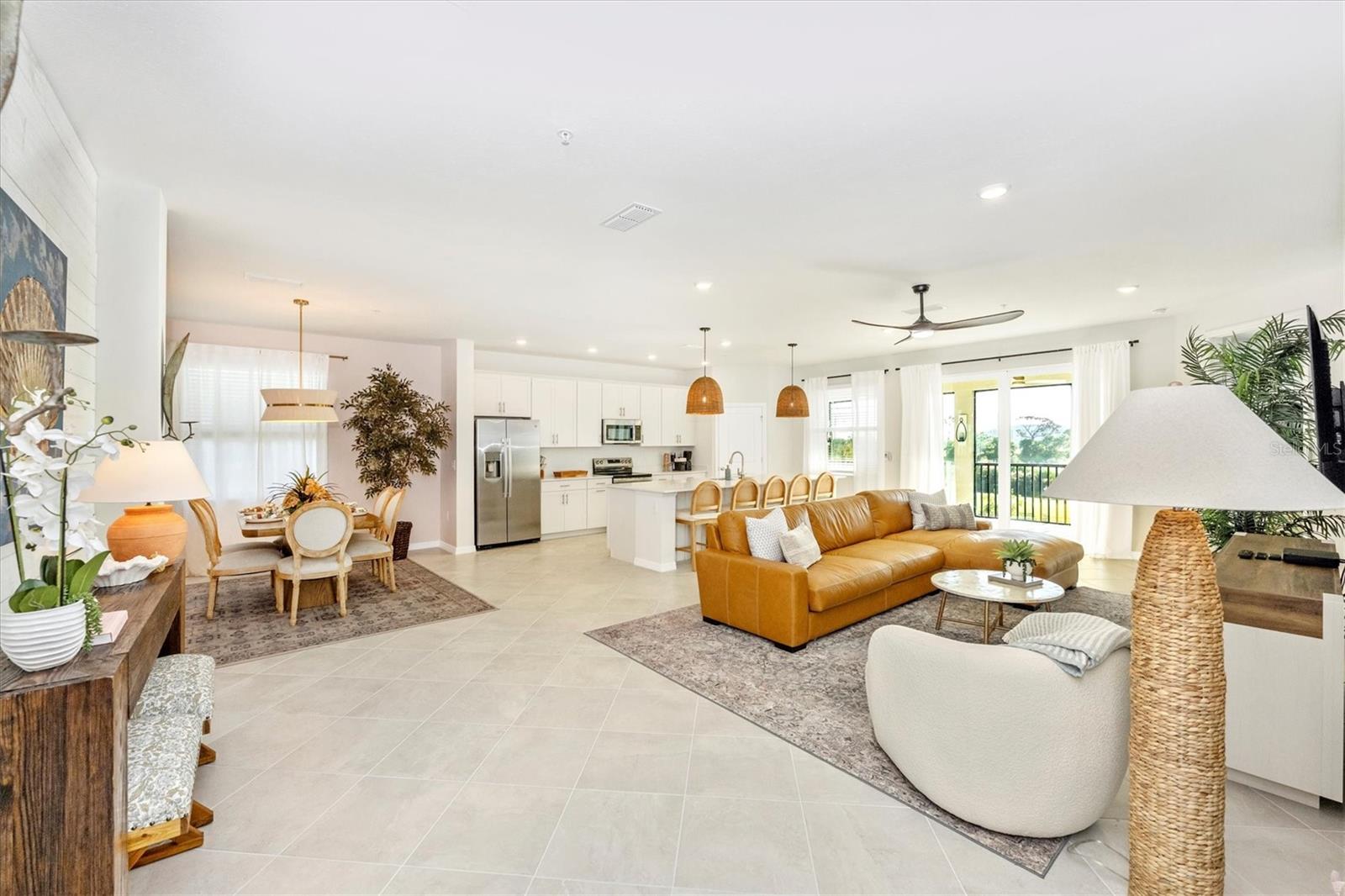 WELLEN PARK GOLF & COUNTRY CLUB - Residential Lease