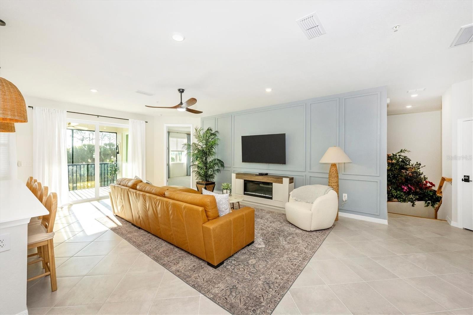 WELLEN PARK GOLF & COUNTRY CLUB - Residential Lease