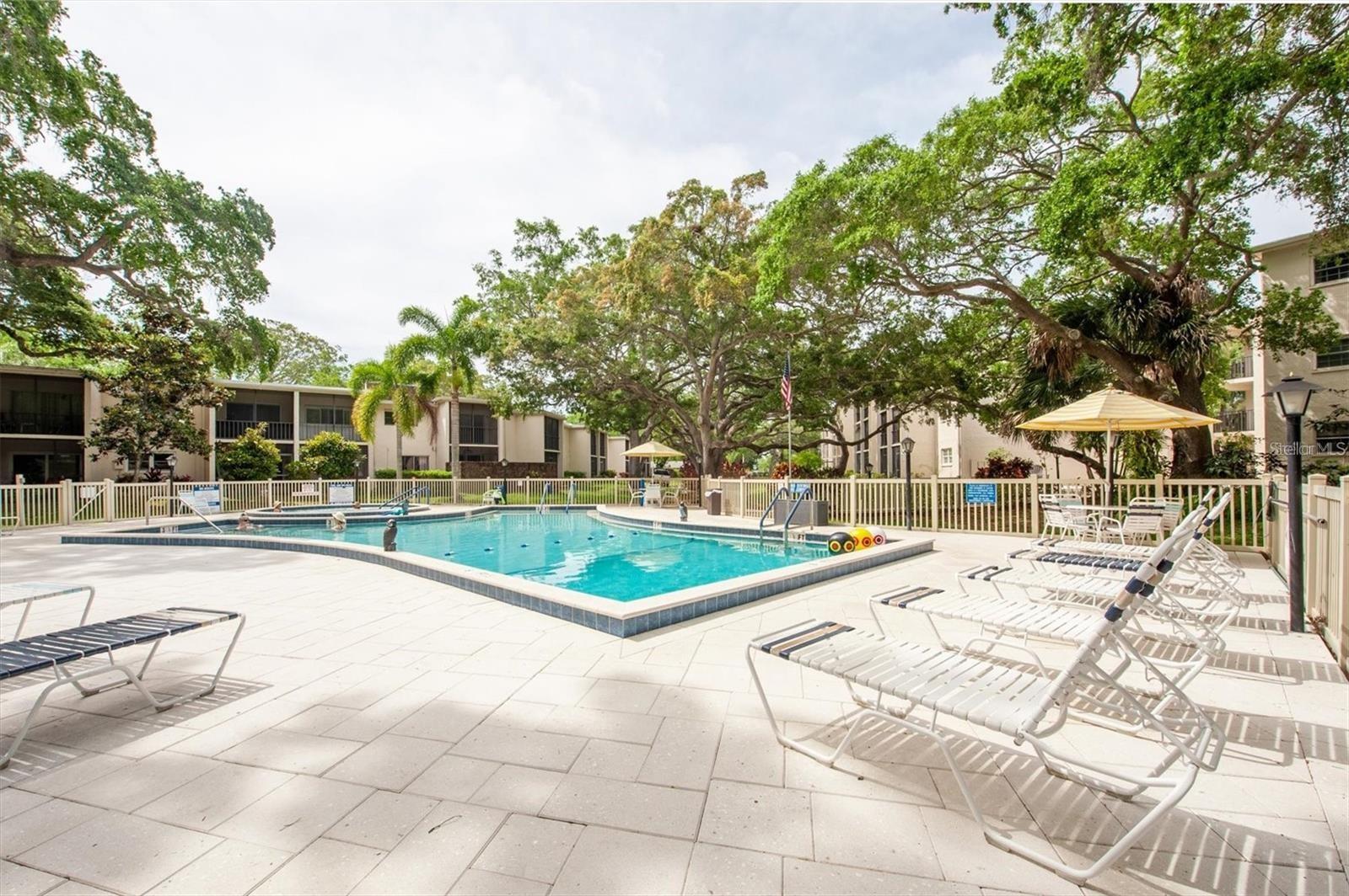 PATRICIAN OAKS - Residential Lease