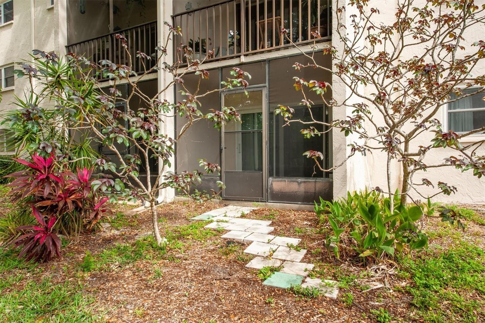 PATRICIAN OAKS - Residential Lease