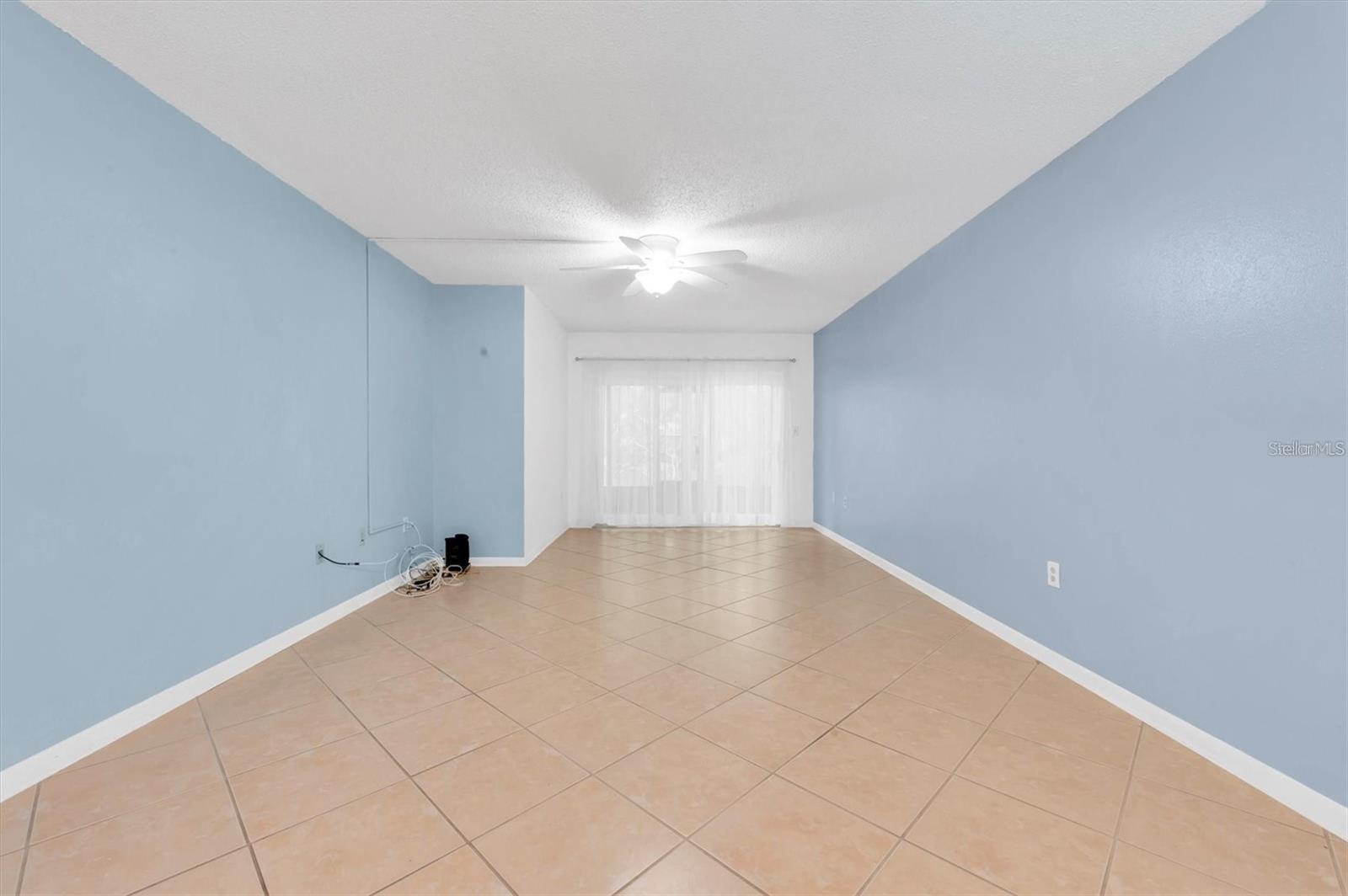 PATRICIAN OAKS - Residential Lease