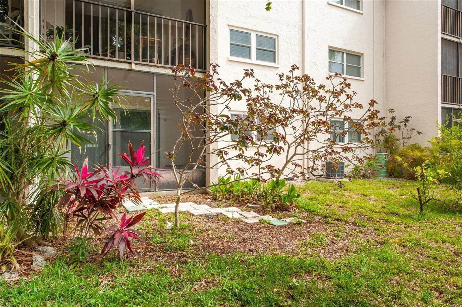 PATRICIAN OAKS - Residential Lease