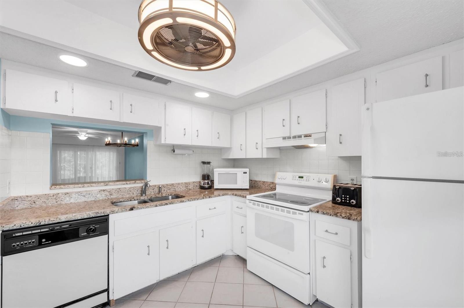 PATRICIAN OAKS - Residential Lease