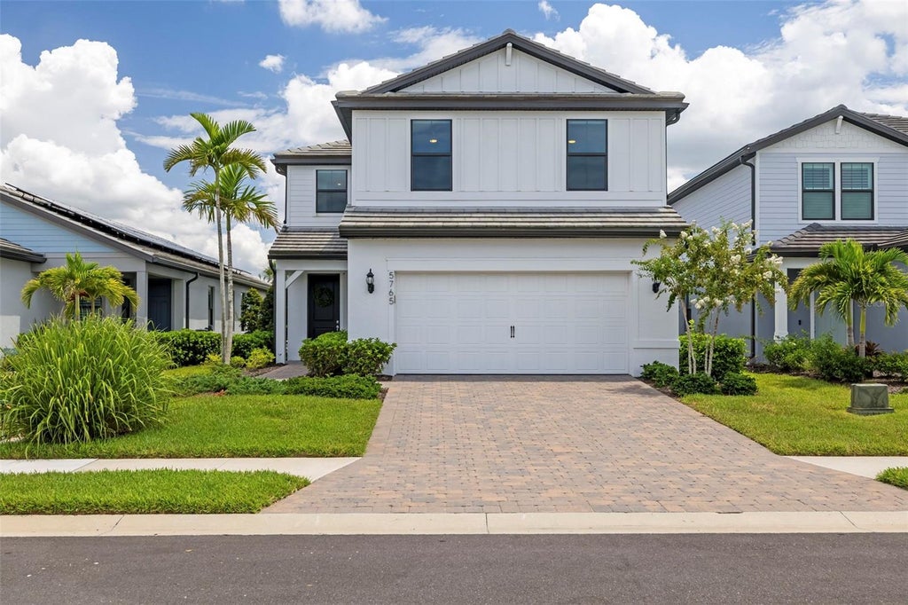 Photo of 5765 Silverside Pine Court, Bradenton, FL 34211 (MLS # TB8543478)
