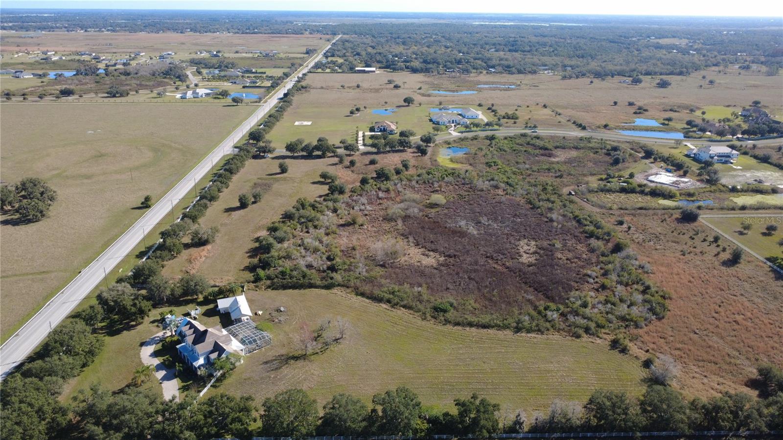 CASA DI COMPAGNI - Land