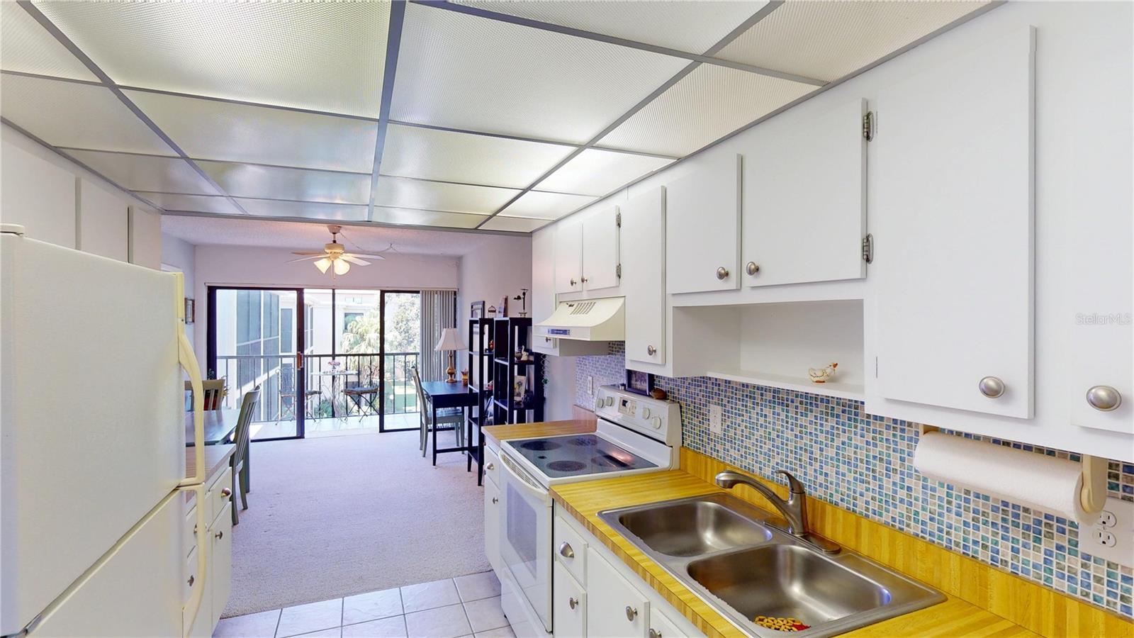 DESOTO SQUARE VILLAS - Residential