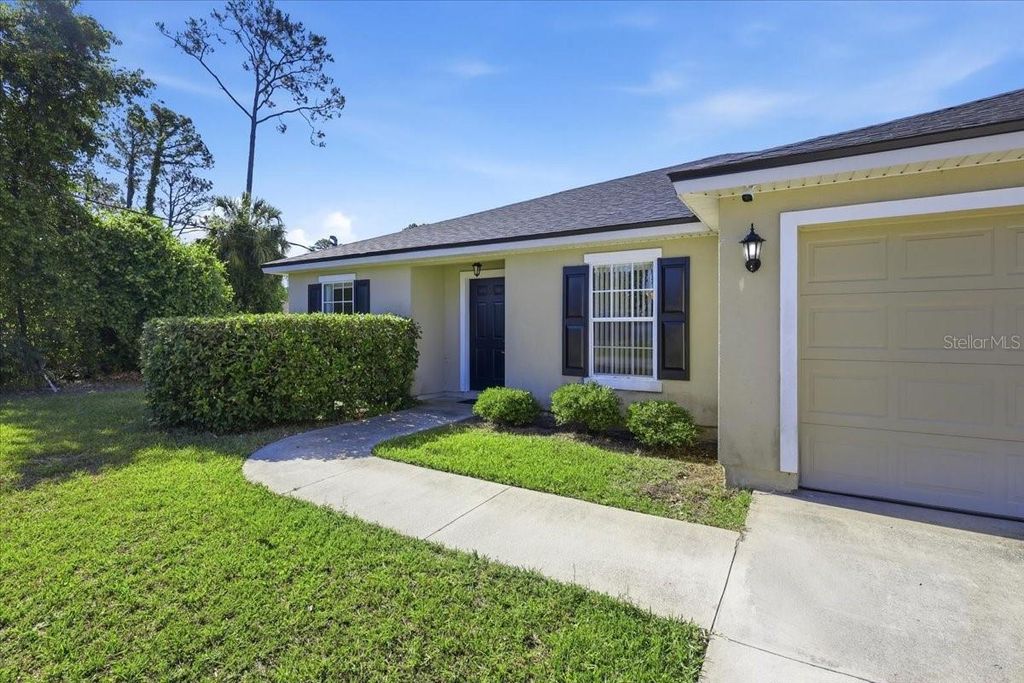 Photo of 12 Llestone Path, Palm Coast, FL 32164 (MLS # FC318274)
