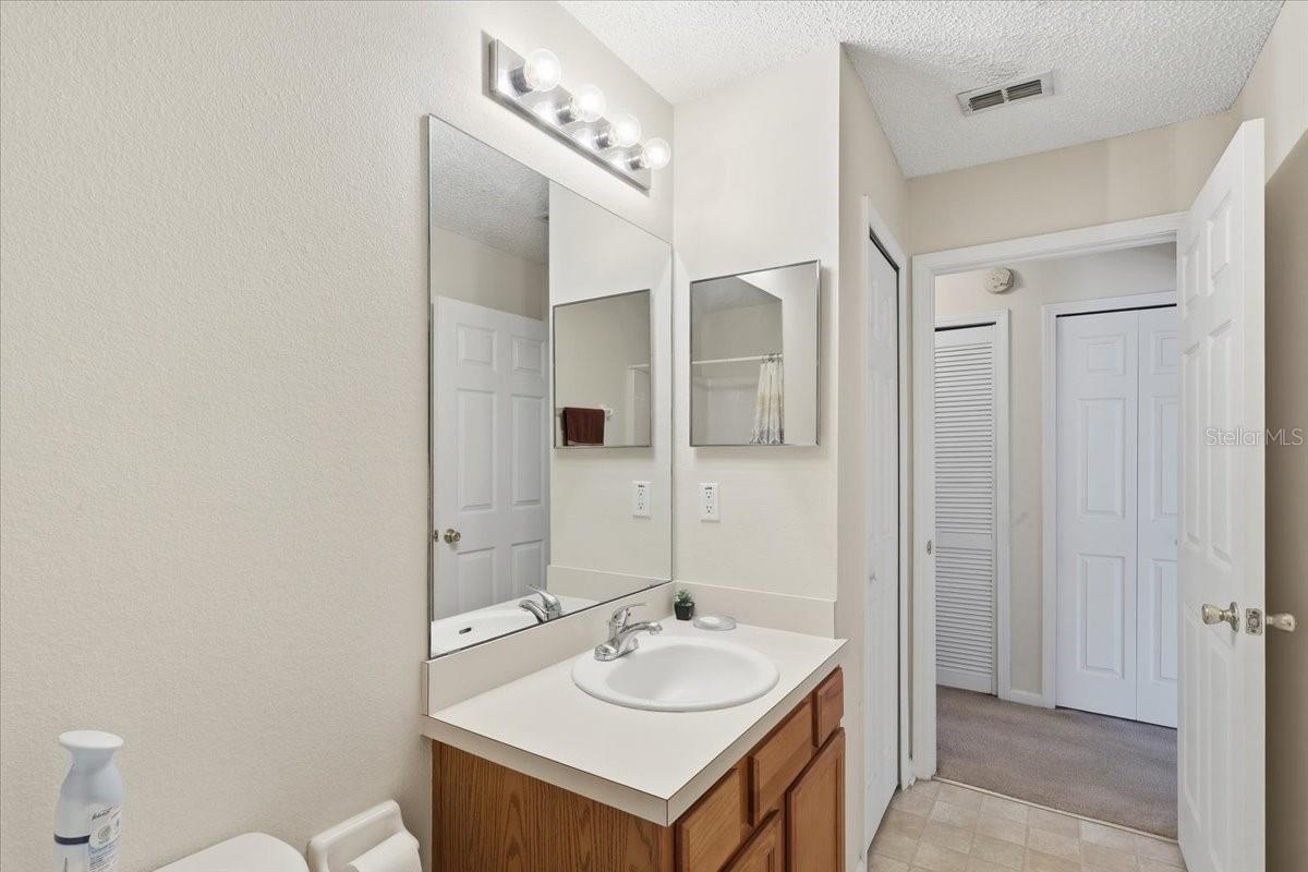 QUAIL HOLLOW - Residential
