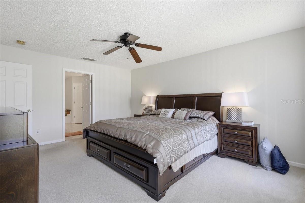 QUAIL HOLLOW - Residential