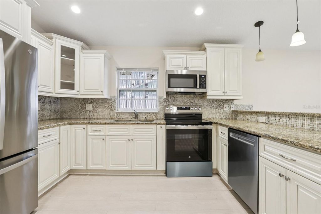 Photo of 212 W Humphrey Street, Tampa, FL 33604 (MLS # TB8394367)