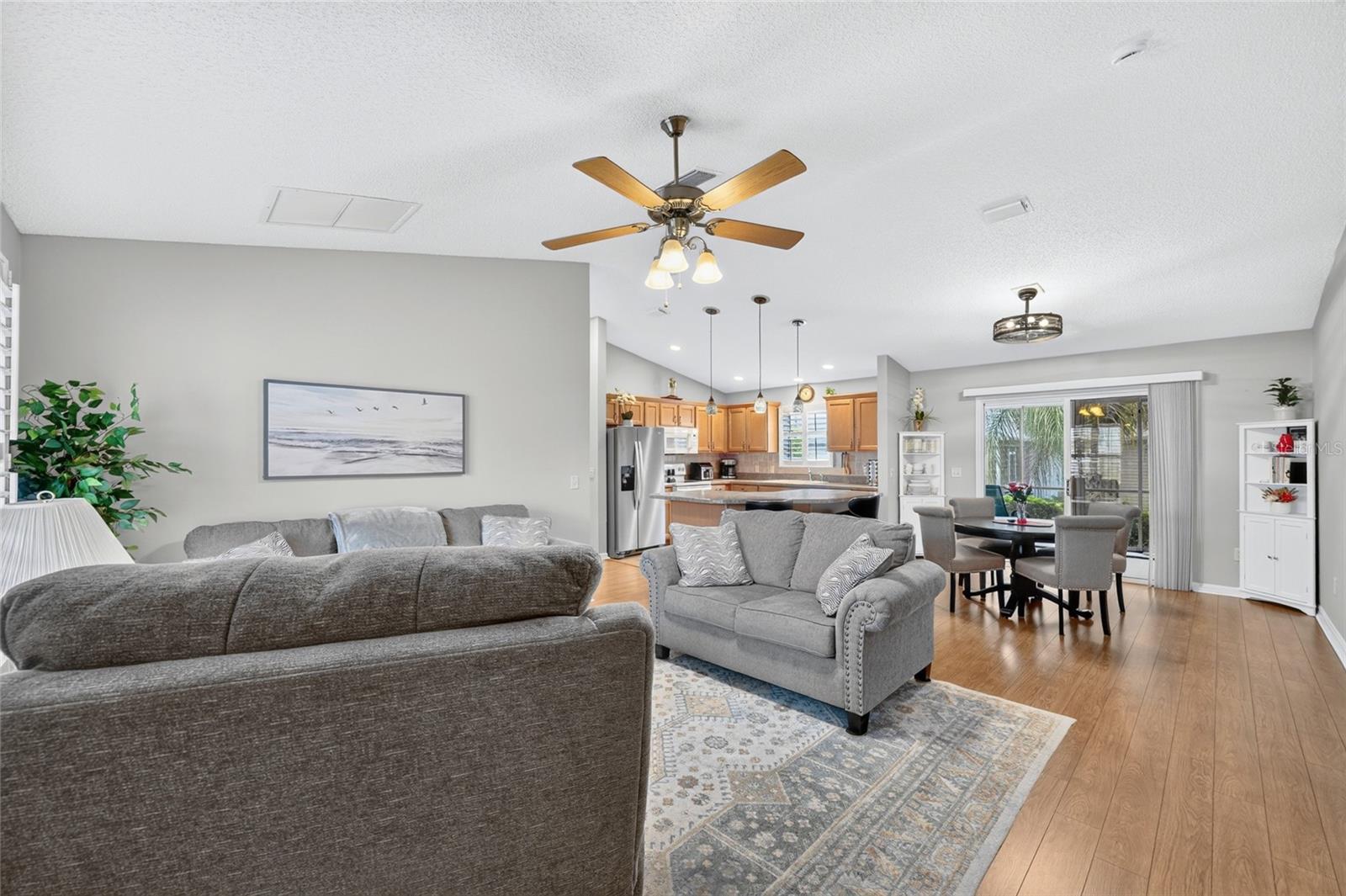 954 BARRYMOORE LOOP