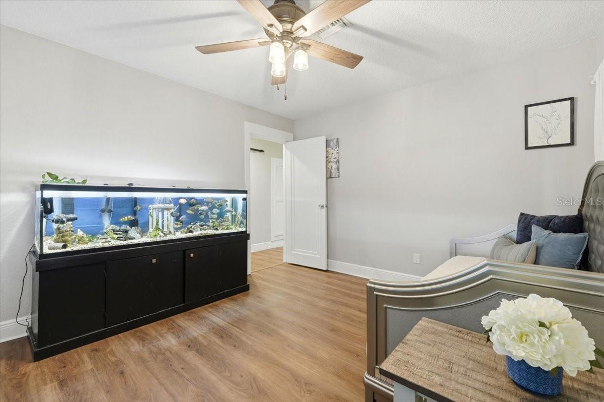 ANDERSONS U S G - Residential