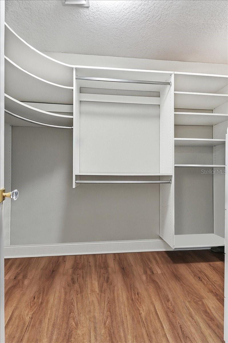 ANDERSONS U S G - Residential