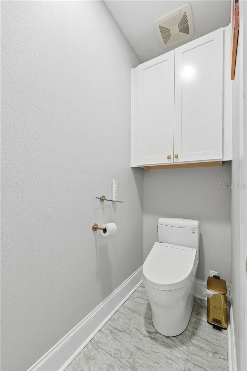 ANDERSONS U S G - Residential