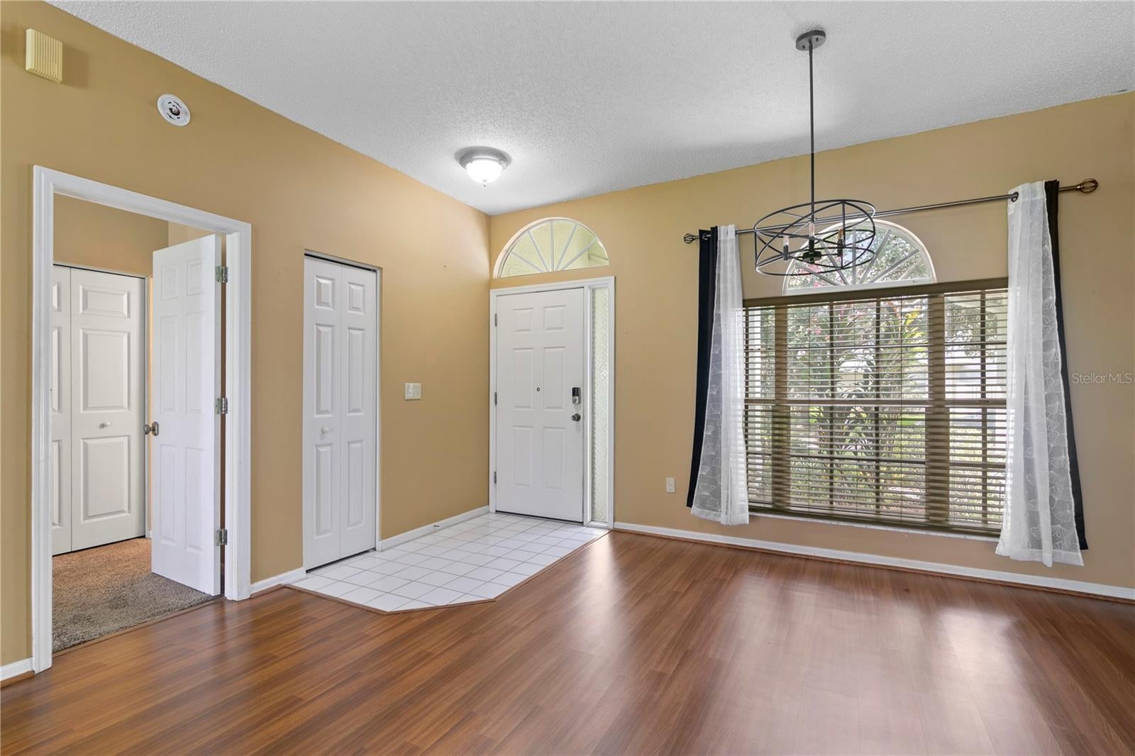 17715 HAMPSHIRE OAK DRIVE