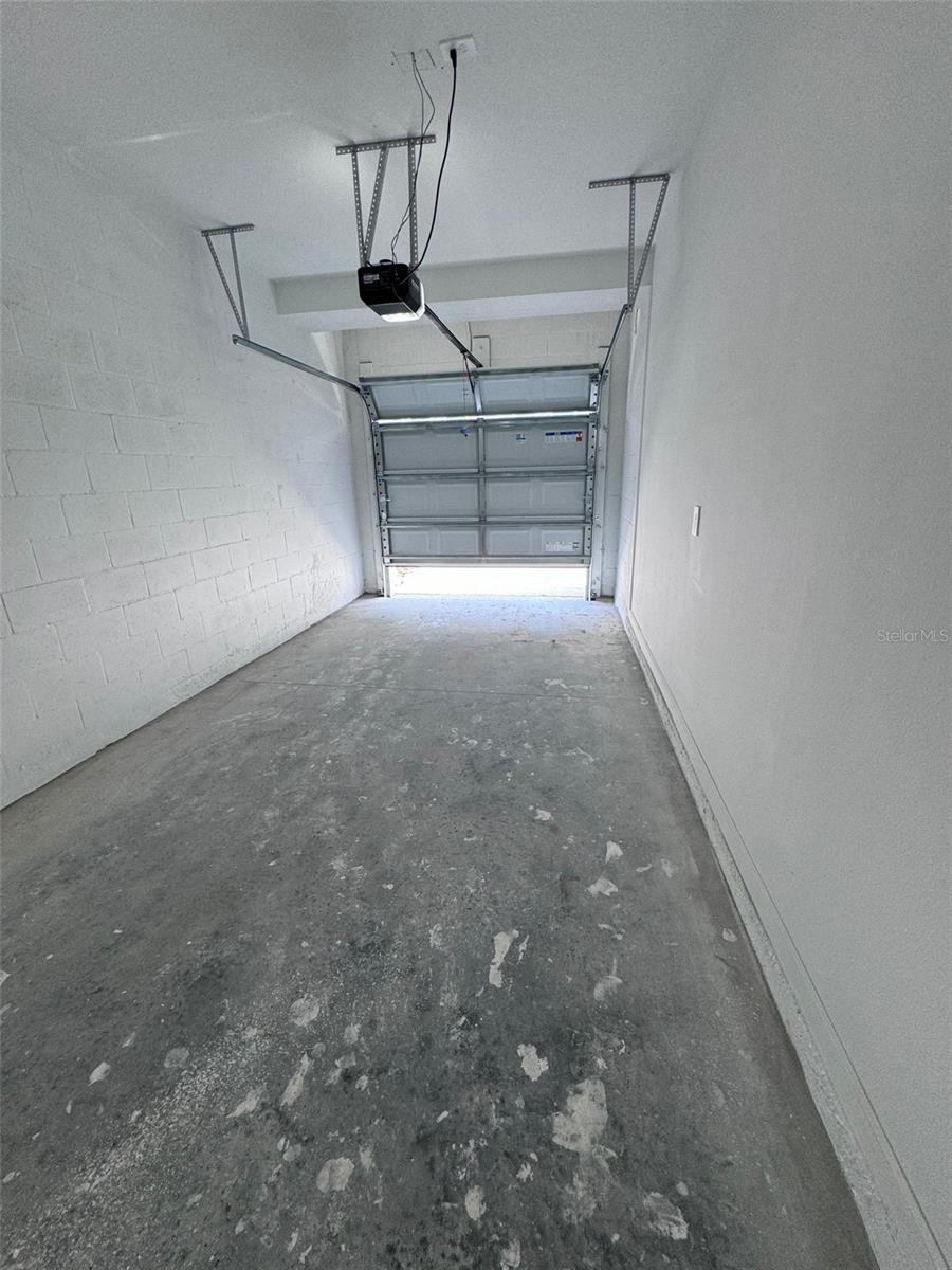 CHATEAU AT ASTONIA 22 TH - Residential Lease