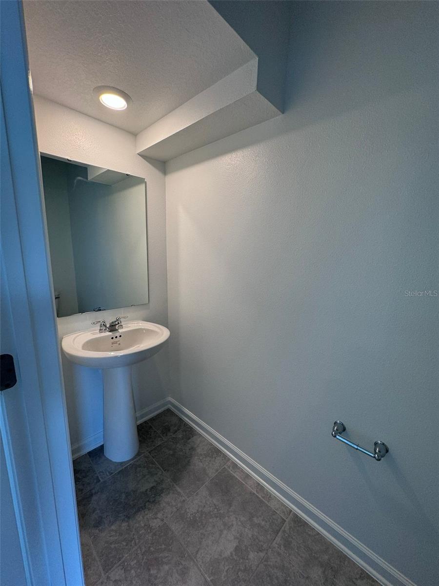 CHATEAU AT ASTONIA 22 TH - Residential Lease