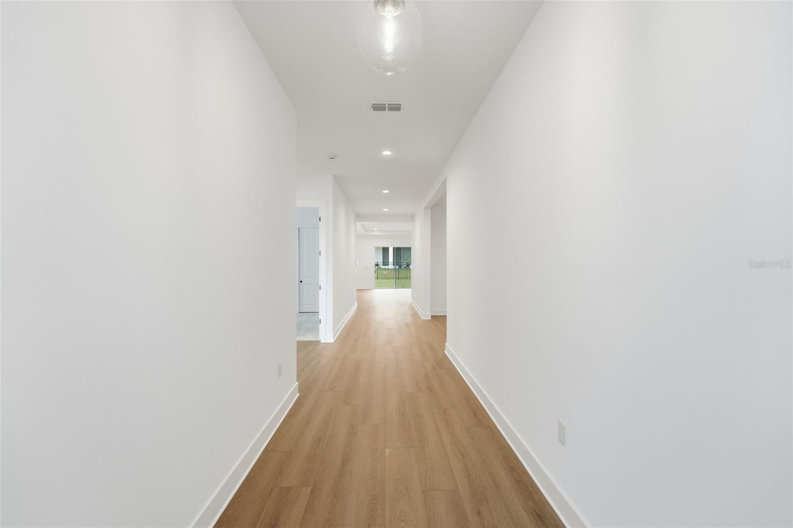 1353 PINECLIFF DRIVE