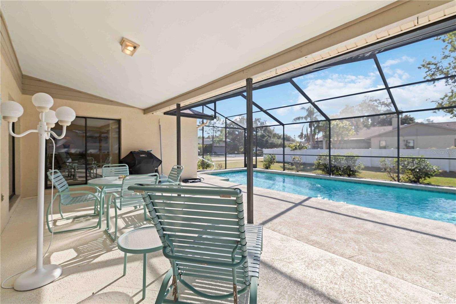 COLONIAL OAKS - Residential