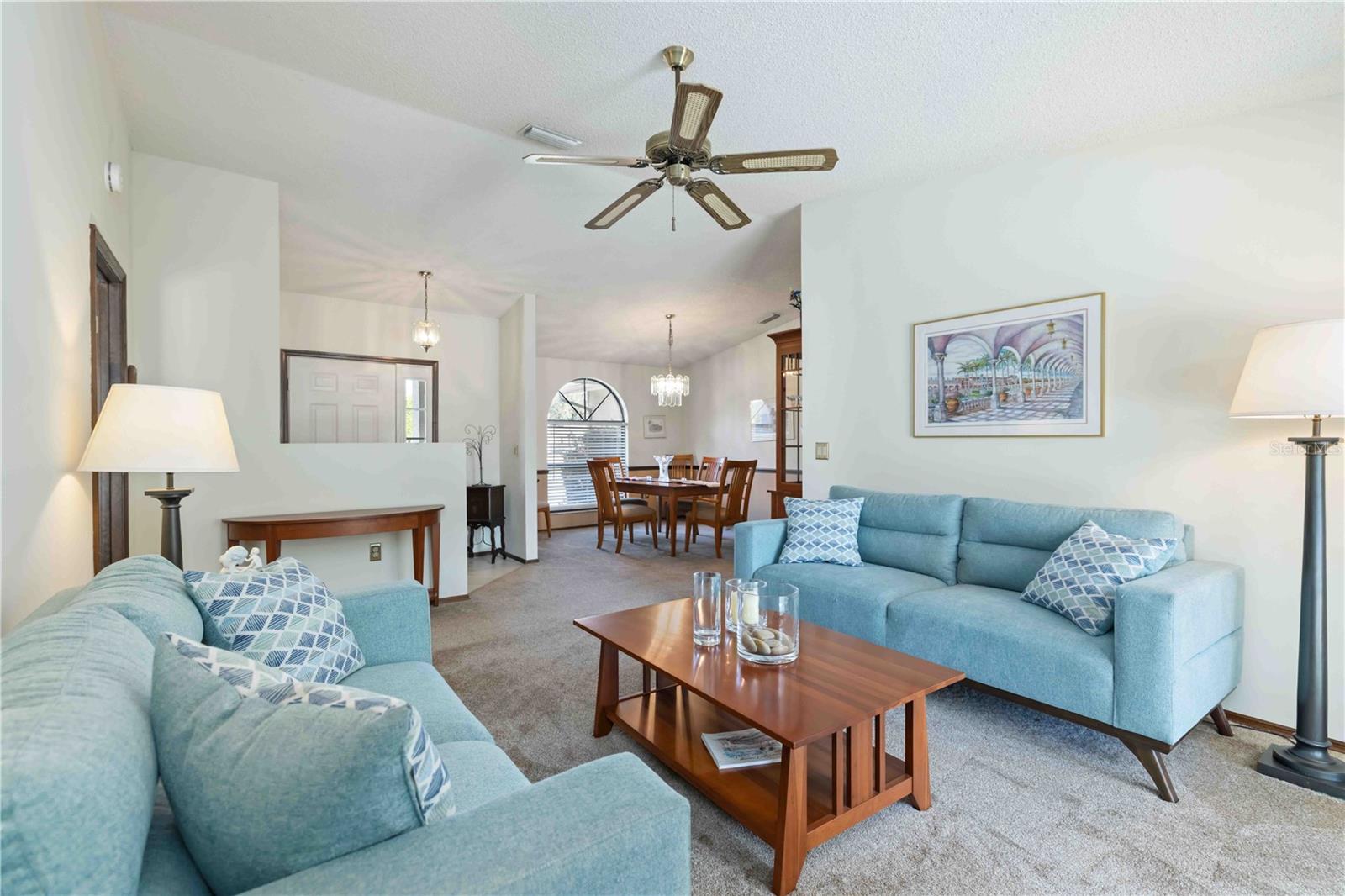 COLONIAL OAKS - Residential