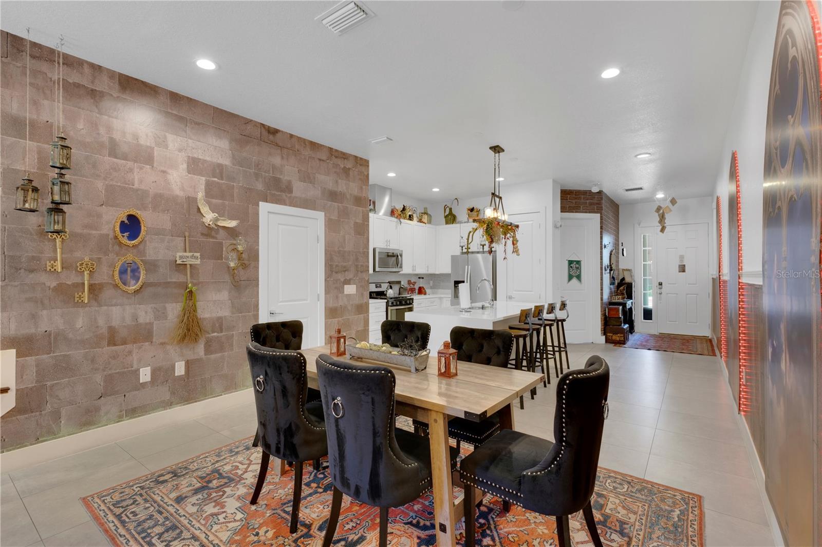 SUMMERVILLE RESORT - Residential