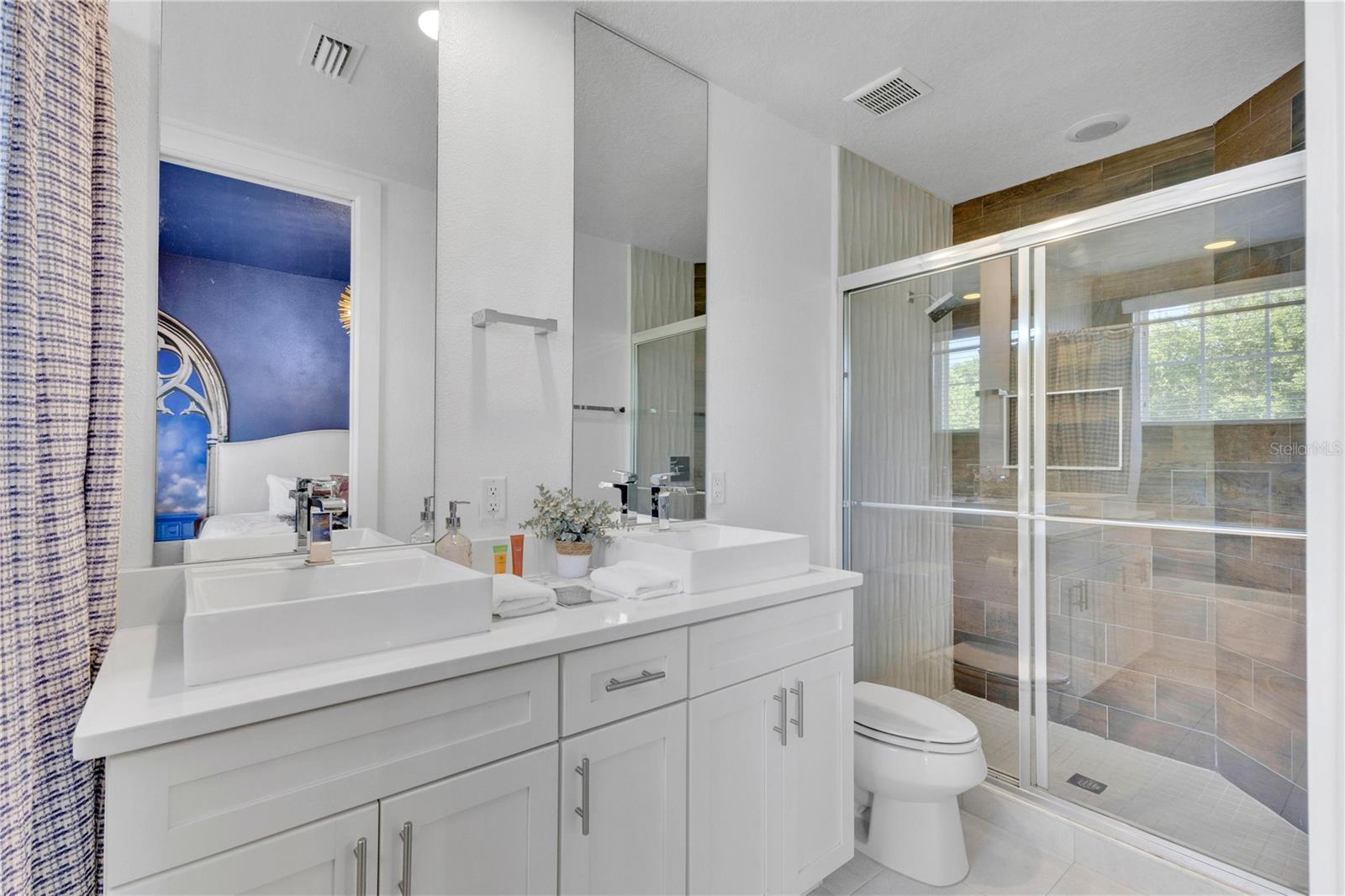 SUMMERVILLE RESORT - Residential