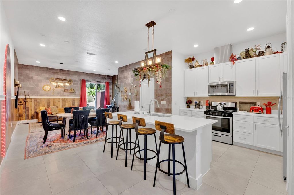 Photo of 2632 Sunrise Shores Drive, Kissimmee, FL 34747 (MLS # O6400855)