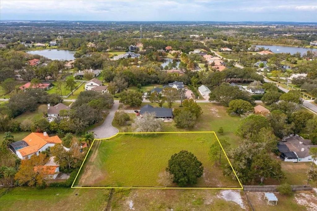 Photo of 13125 Filly Court, Windermere, FL 34786 (MLS # O6395698)