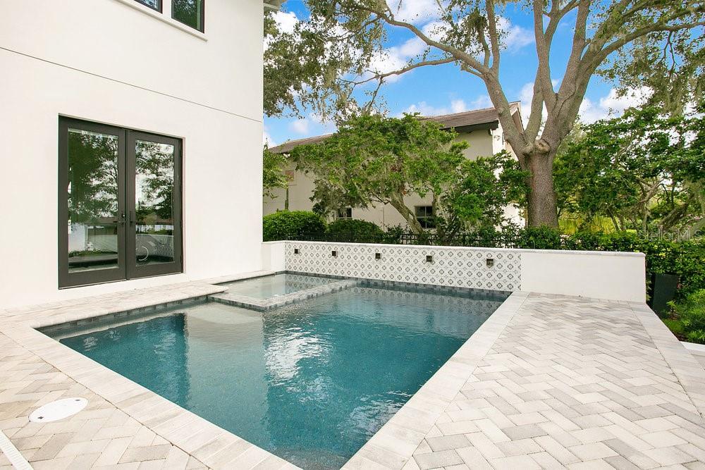 WINDERMERE TOWN - Residential