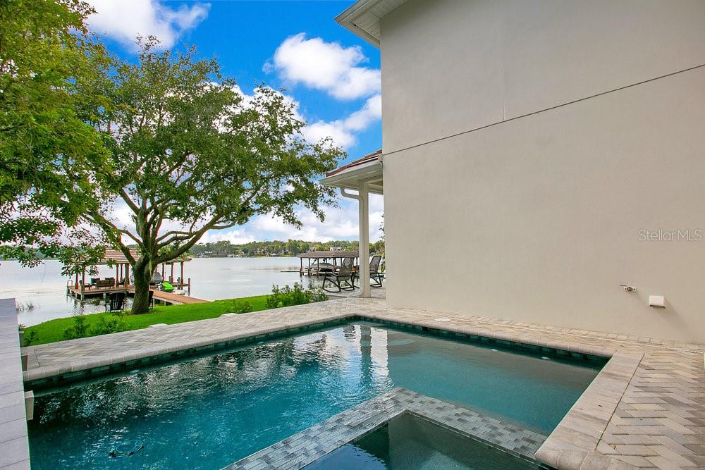 WINDERMERE TOWN - Residential