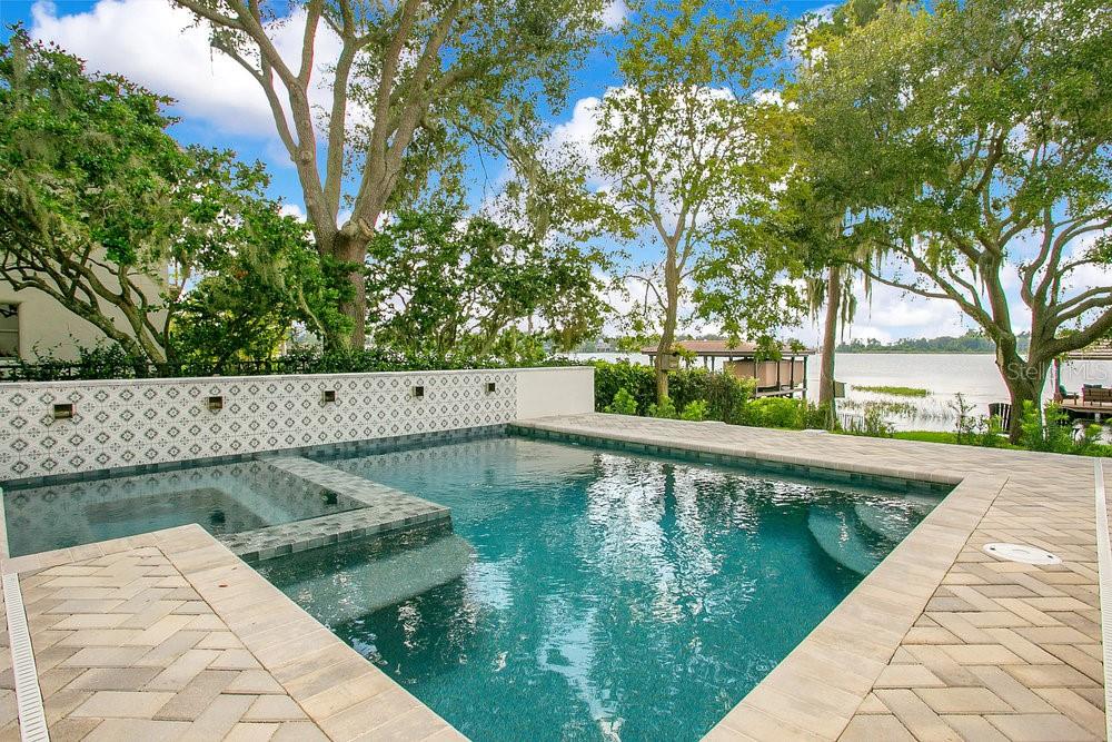 WINDERMERE TOWN - Residential