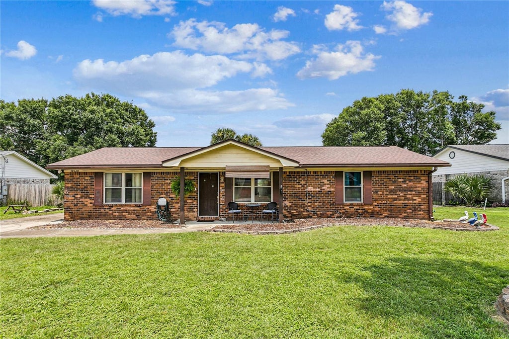 Photo of 10720 Willow Lake Drive, Pensacola, FL 32506 (MLS # OM729475)