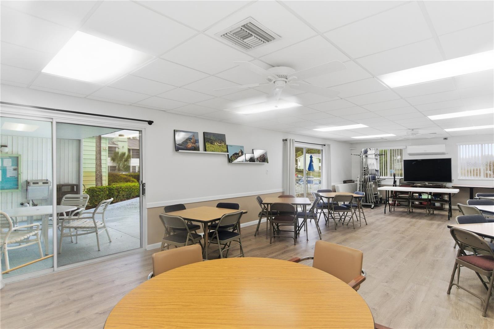 LIVE OAK VILLAGE CONDO - Residential