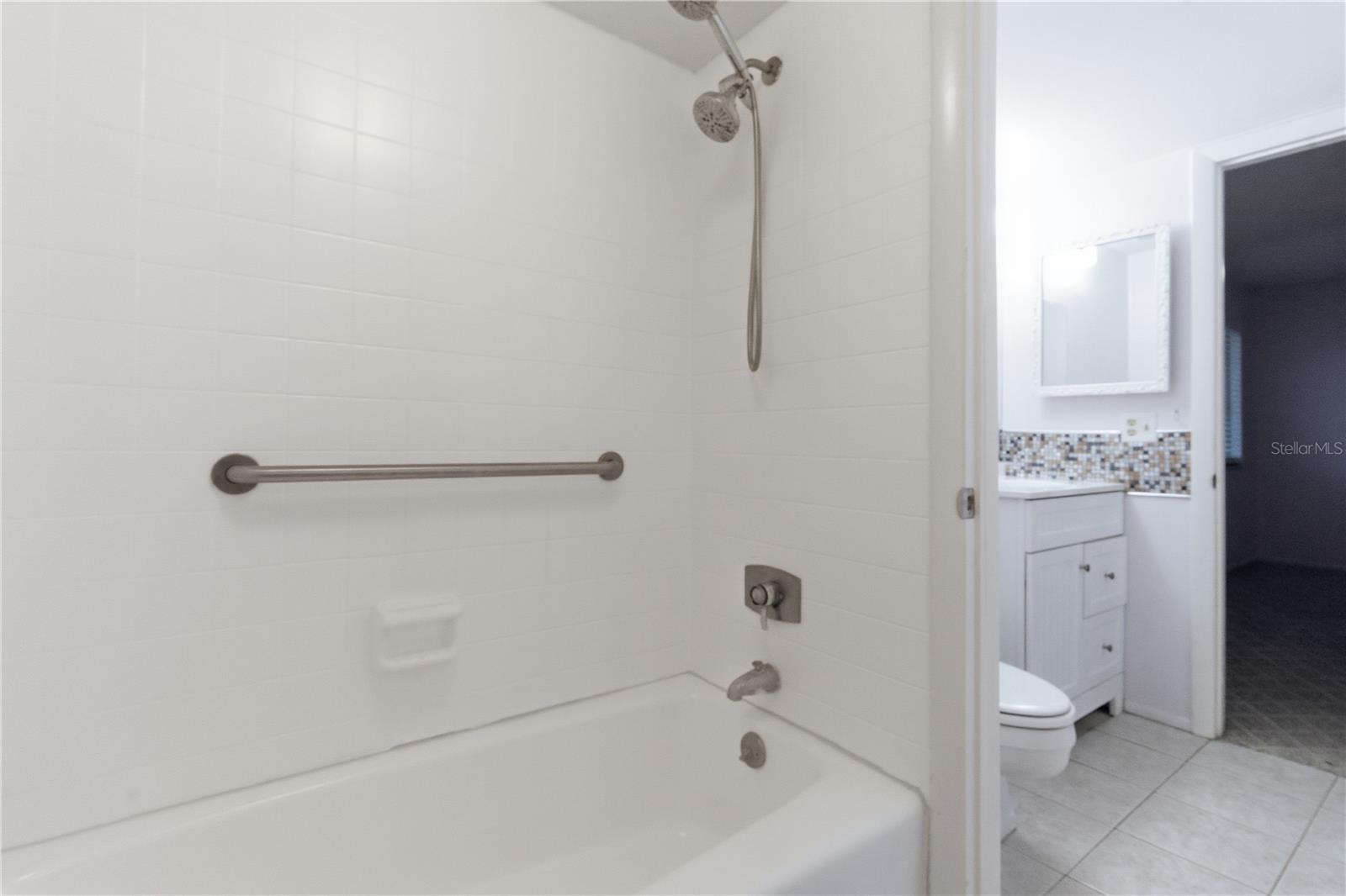 LIVE OAK VILLAGE CONDO - Residential