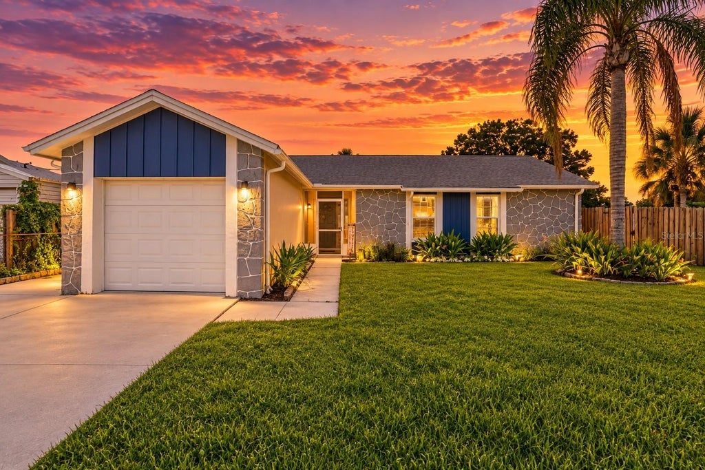 Photo of 208 Flamingo Dr, Apollo Beach, FL 33572 (MLS # TB8551237)