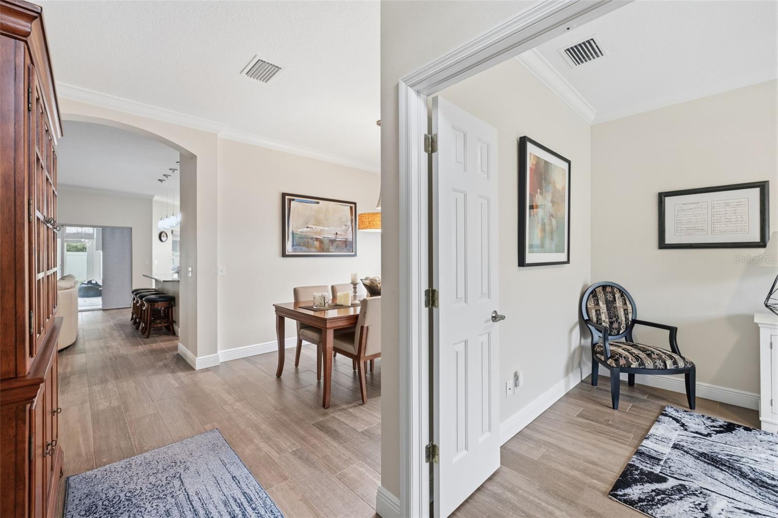 2850 BANYAN HILL LANE