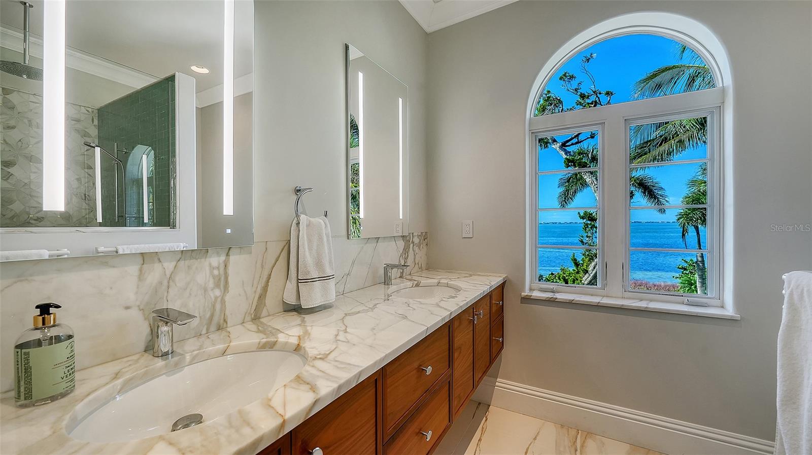 NEUBAUER W L RESUB - Residential