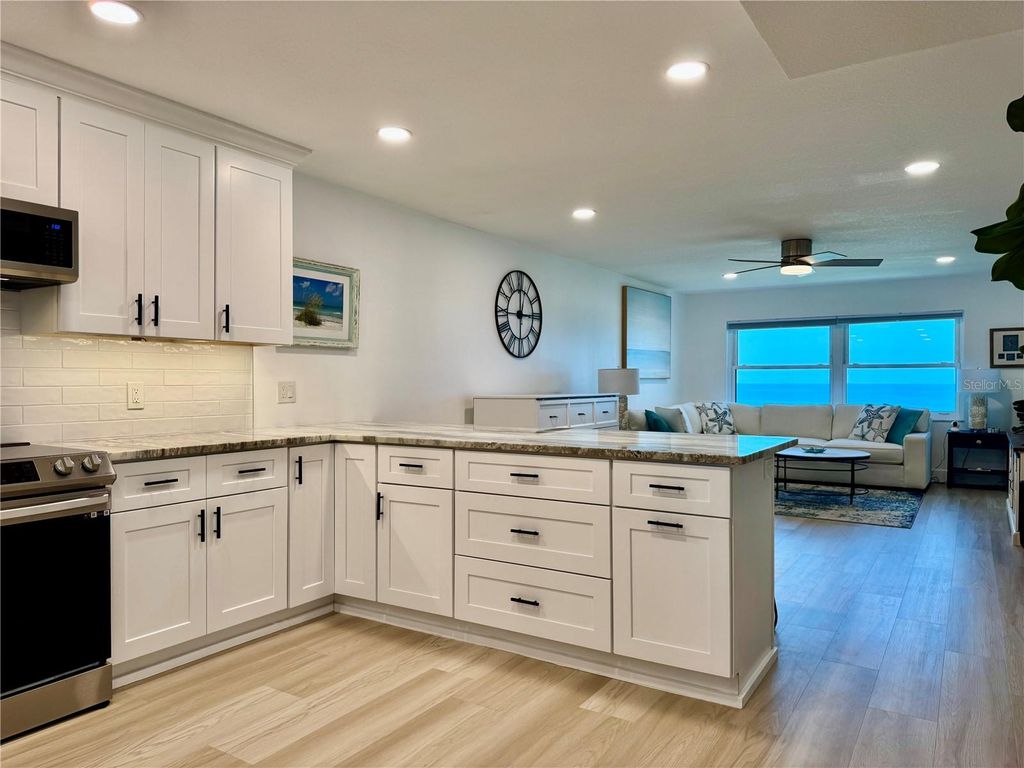 Photo of 1270 Gulf Boulevard #904, Clearwater Beach, FL 33767 (MLS # TB8422647)