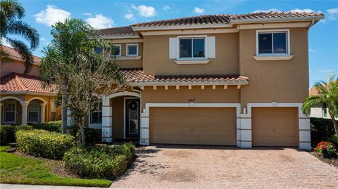 A home in PORT CHARLOTTE