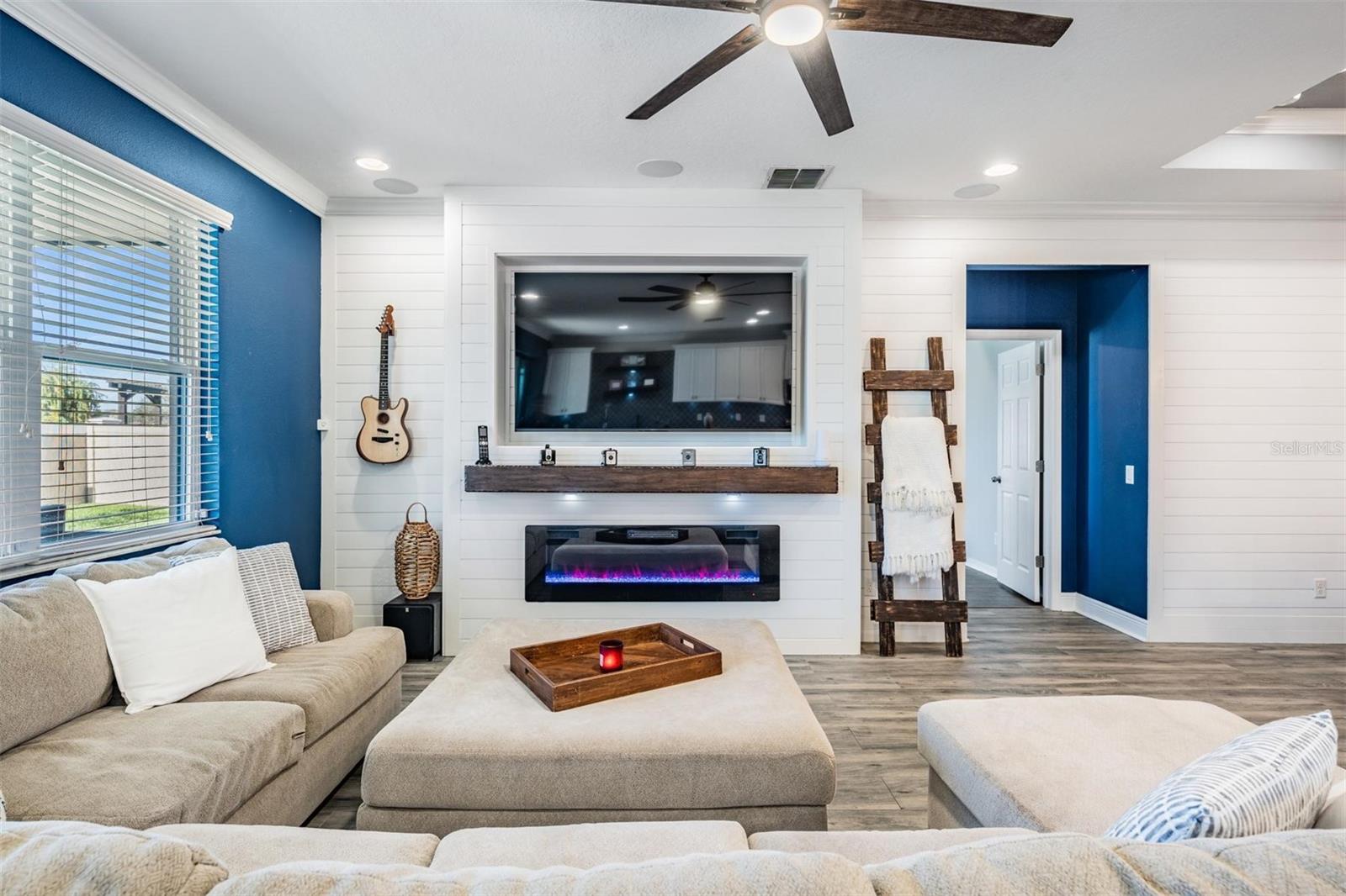 EPPERSON RANCH SOUTH PH 1 - Residential