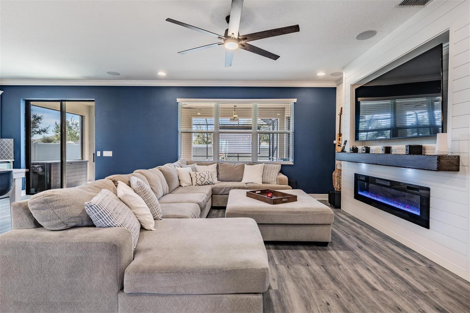 EPPERSON RANCH SOUTH PH 1 - Residential