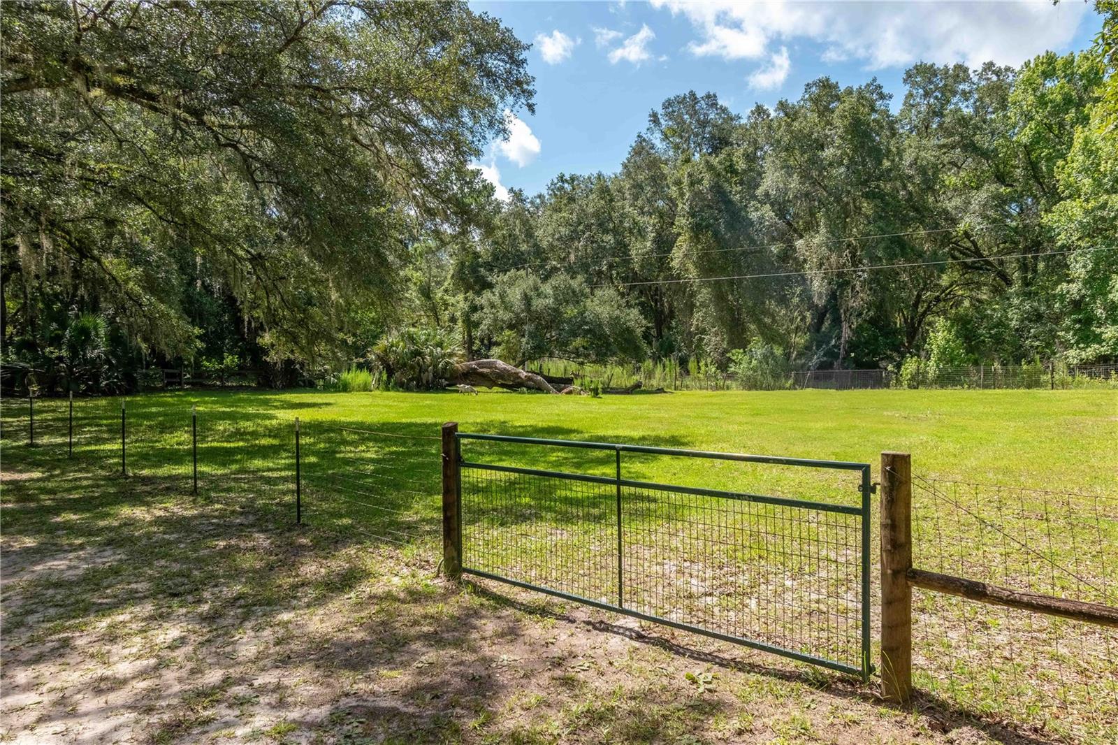 DEER MEADOW 02 - Residential