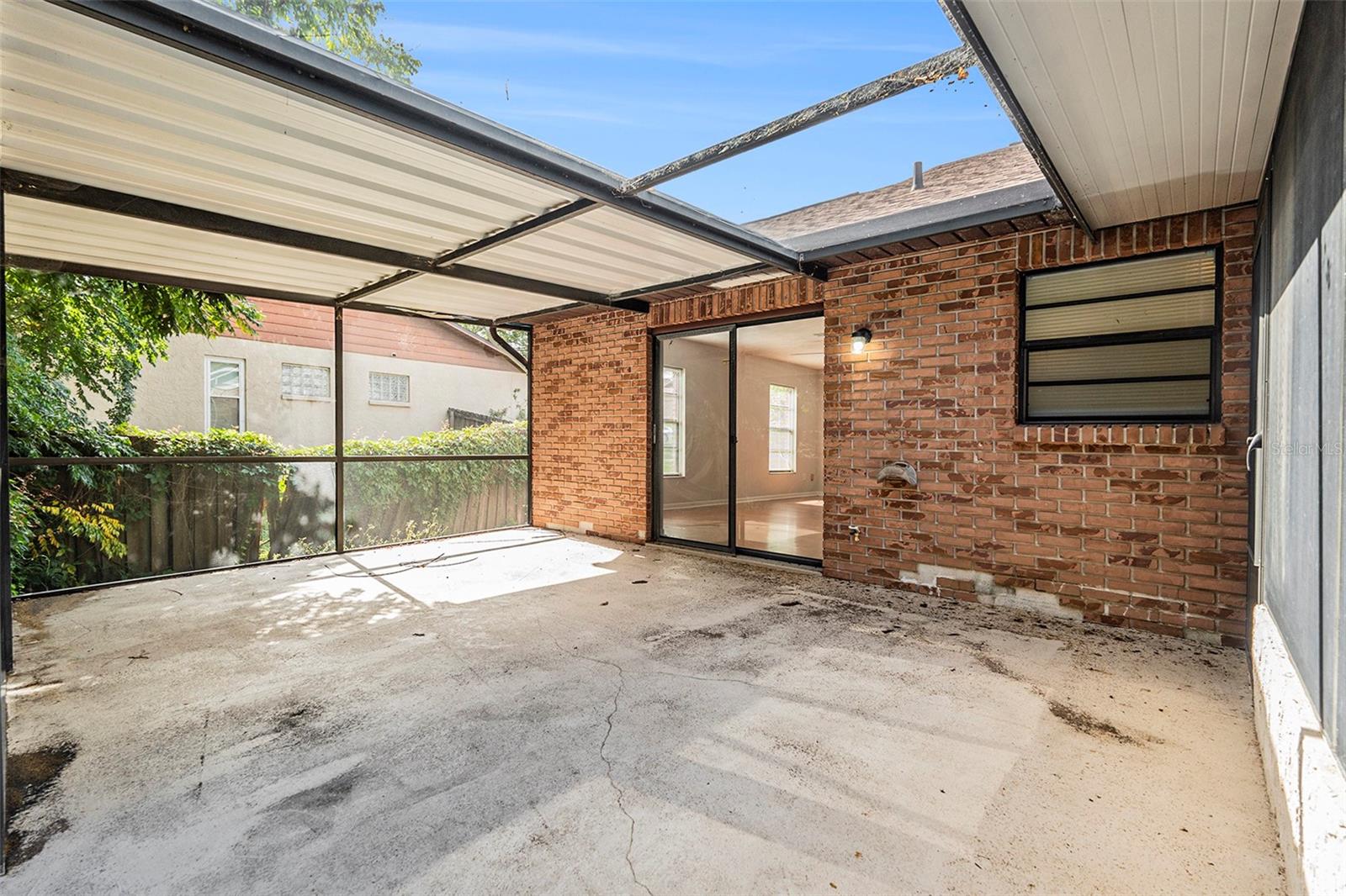 BUCKHORN GOLF CLUB ESTATES PHA - Residential Lease