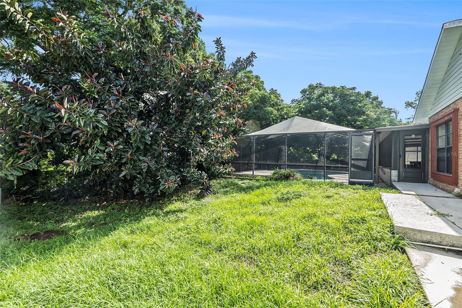 BUCKHORN GOLF CLUB ESTATES PHA - Residential Lease